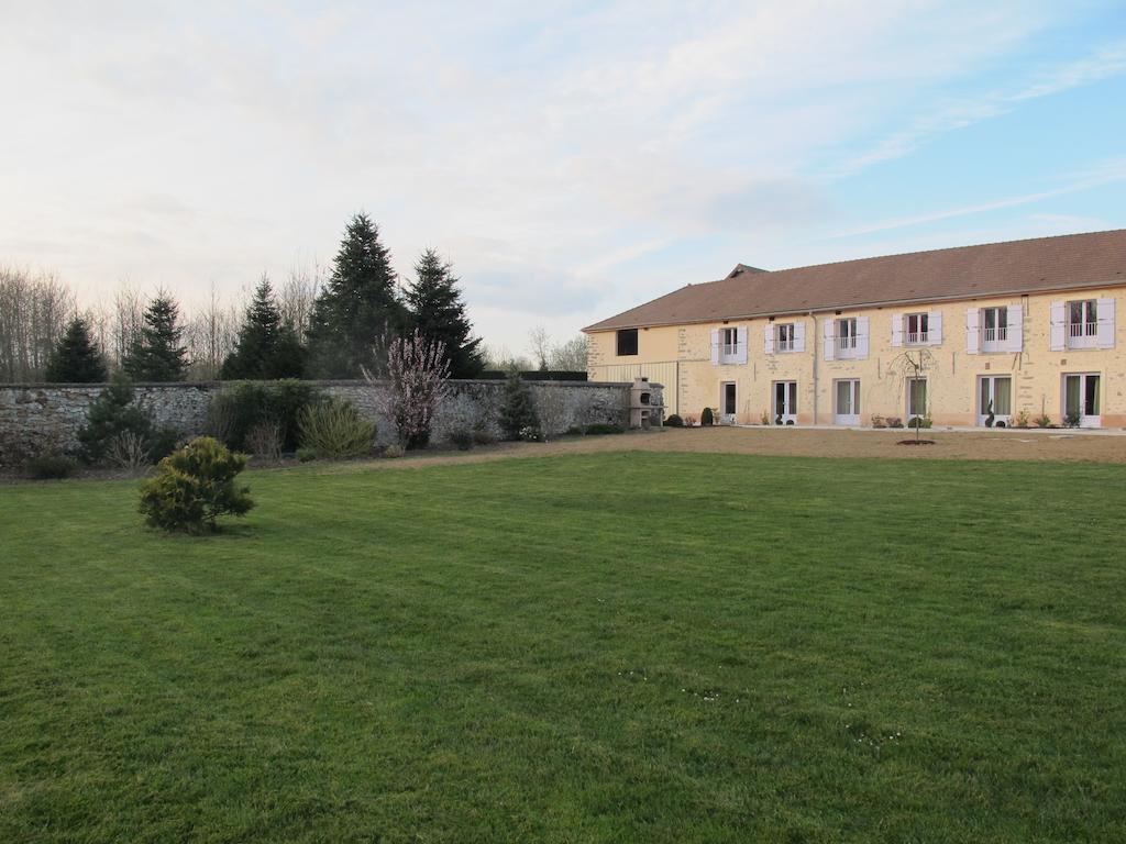 Au Domelia Provinois Hotel Cerneux Luaran gambar