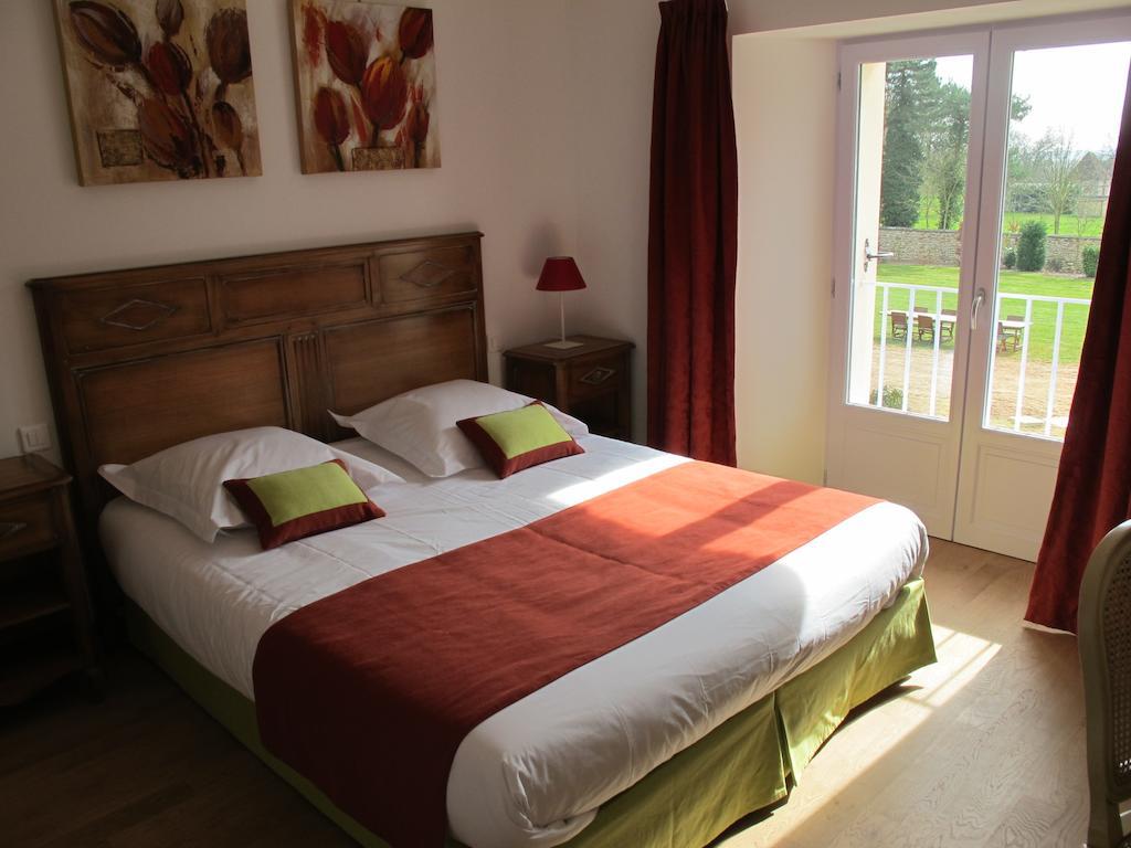 Au Domelia Provinois Hotel Cerneux Bilik gambar